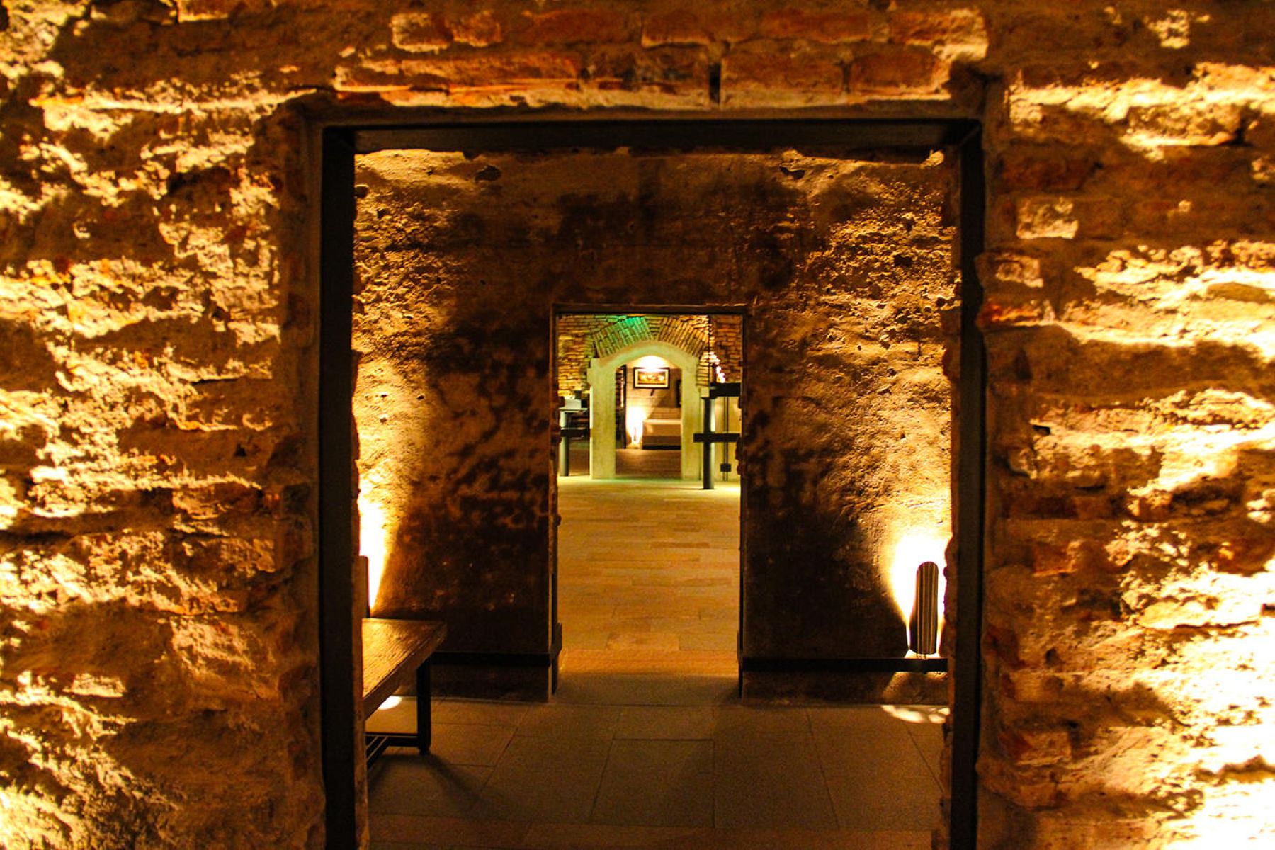 El Zanjón de Granados: arqueología e historia en San Telmo